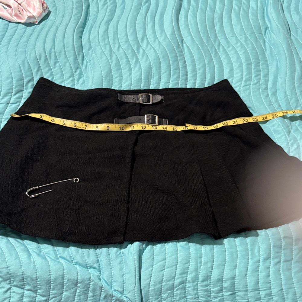 Elegant Black Women's Skirt